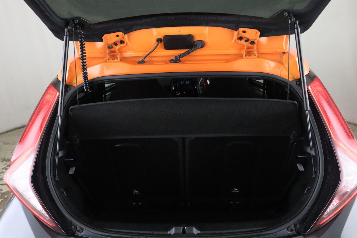 Used Toyota AYGO 2021 for sale - 76688897: Photo 11