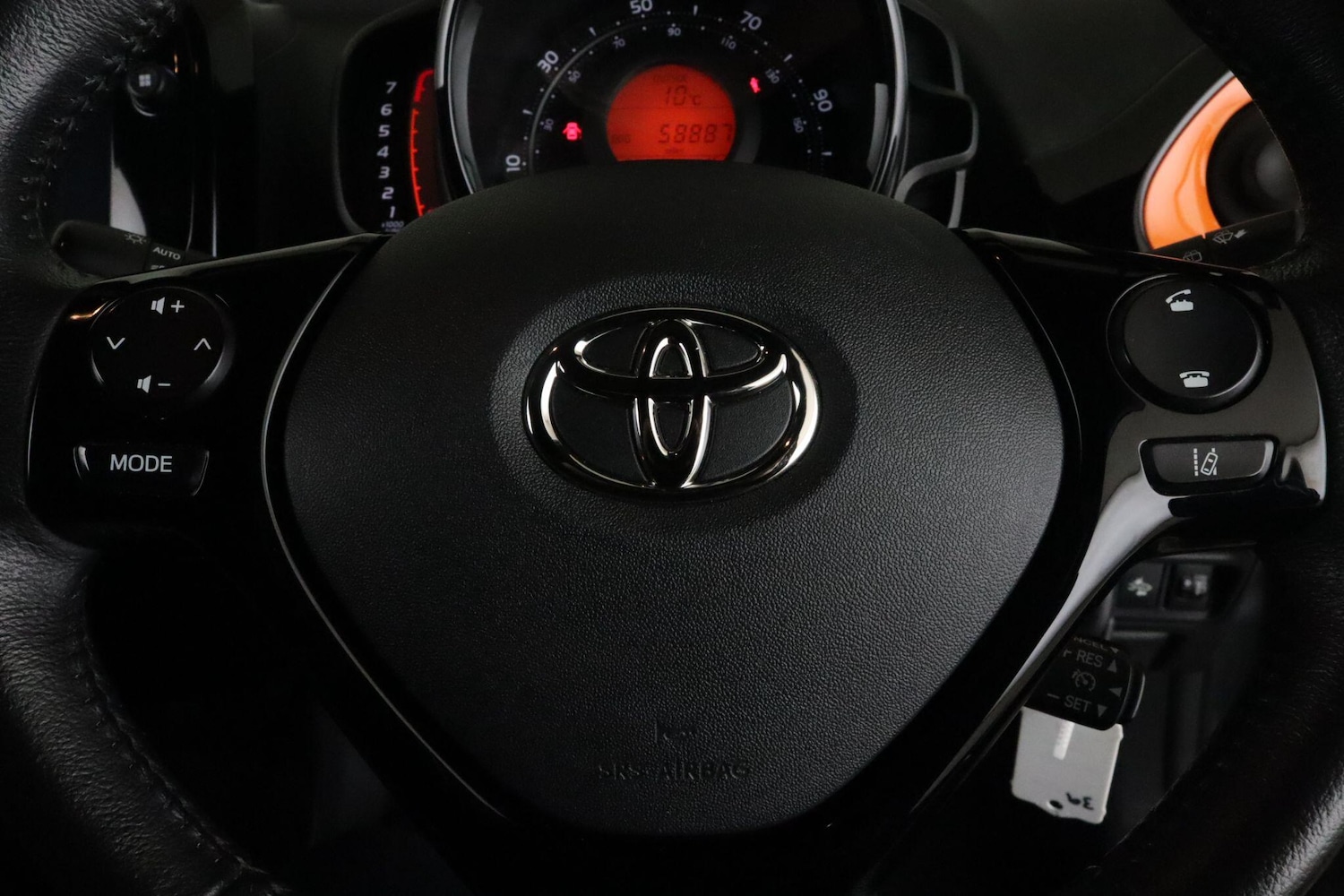 Used Toyota AYGO 2021 for sale - 76688897: Photo 17