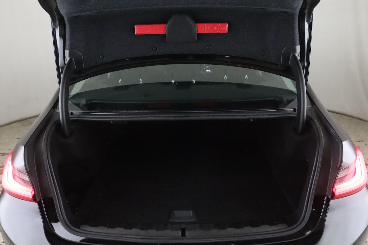 Used BMW 3 Series 2021 for sale - 76214327: Photo 14