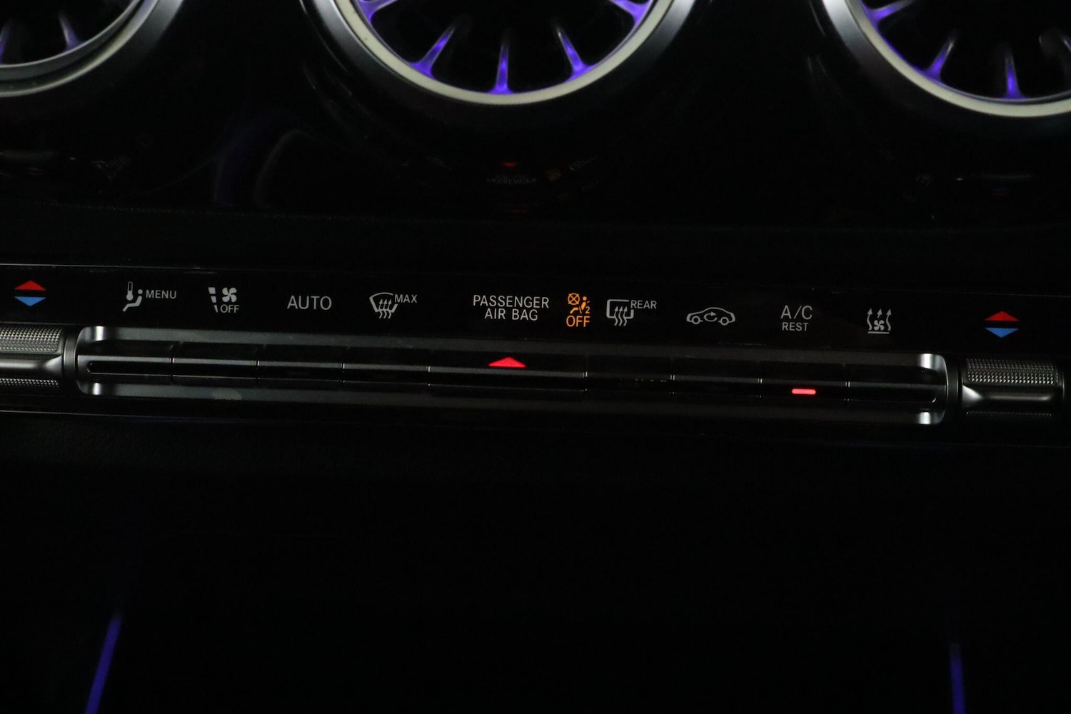 Used Mercedes-Benz GLA 2022 for sale - 76743279: Photo 29