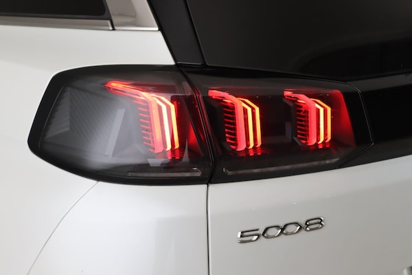 Used Peugeot 5008 2021 for sale - 74221303: Photo 9