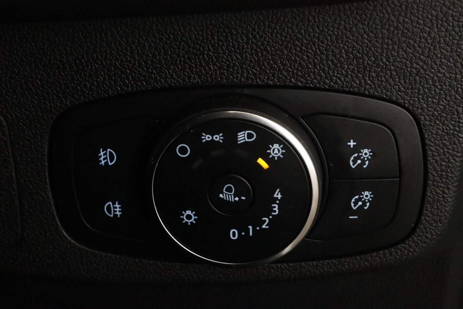 Used Ford Focus 2022 for sale - 76499067: Photo 19