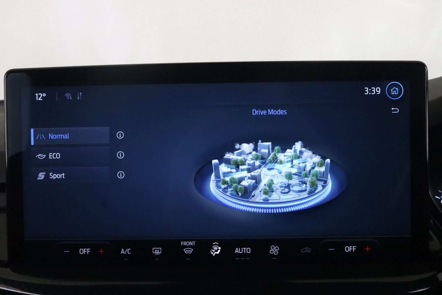 Used Ford Focus 2022 for sale - 76499067: Photo 34