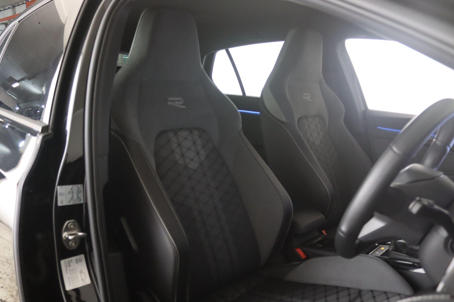 Used Volkswagen Golf 2024 for sale - 76975496: Photo 19