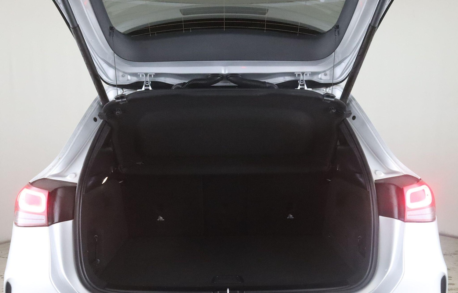 Used Mercedes-Benz GLA 2020 for sale - 77103655: Photo 12