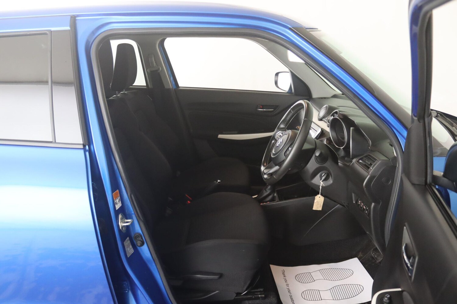 Used Suzuki Swift 2023 for sale - 77439929: Photo 16