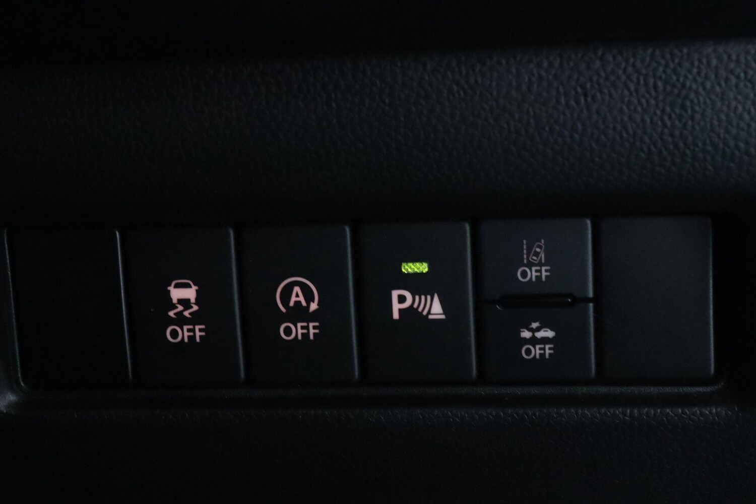 Used Suzuki Swift 2023 for sale - 77439929: Photo 18