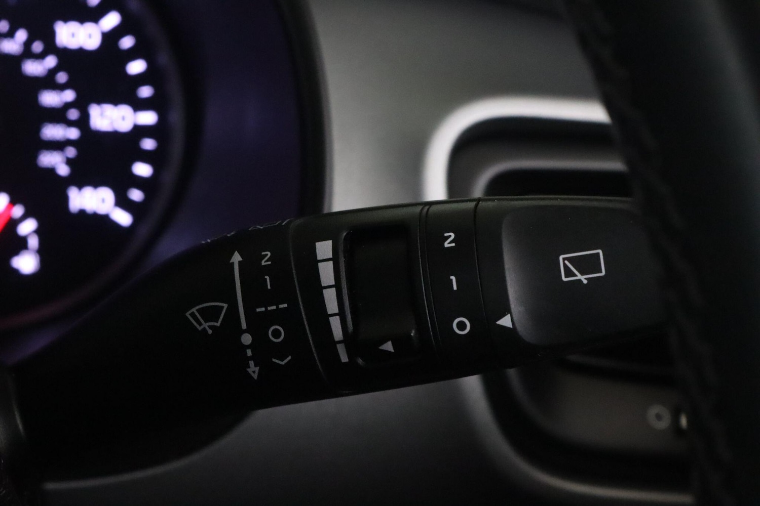 Used Kia Stonic 2021 for sale - 76573710: Photo 22