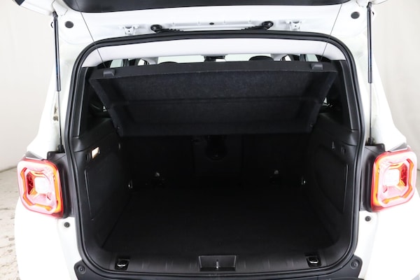 Used Jeep Renegade 2020 for sale - 75173780: Photo 13