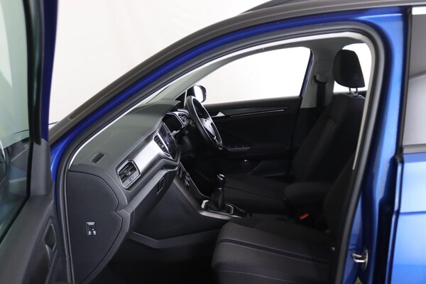 Used Volkswagen T-Roc 2019 for sale - 76122828: Photo 11