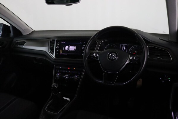 Used Volkswagen T-Roc 2019 for sale - 76122828: Photo 15