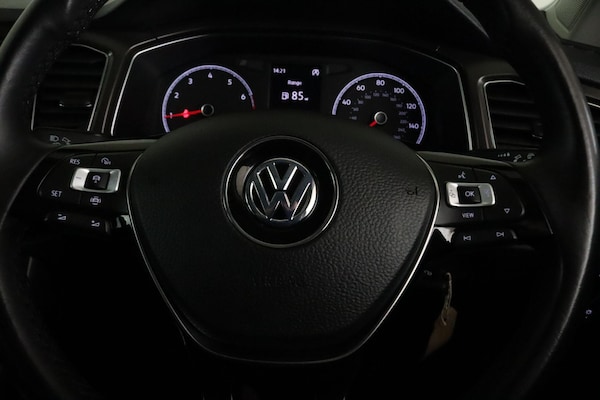 Used Volkswagen T-Roc 2019 for sale - 76122828: Photo 20