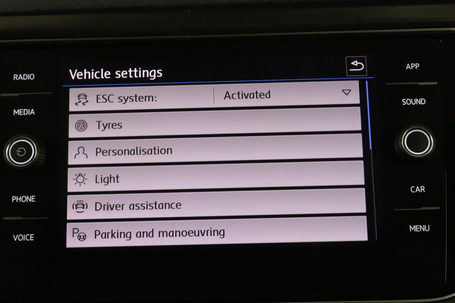 Used Volkswagen T-Roc 2019 for sale - 76122828: Photo 31