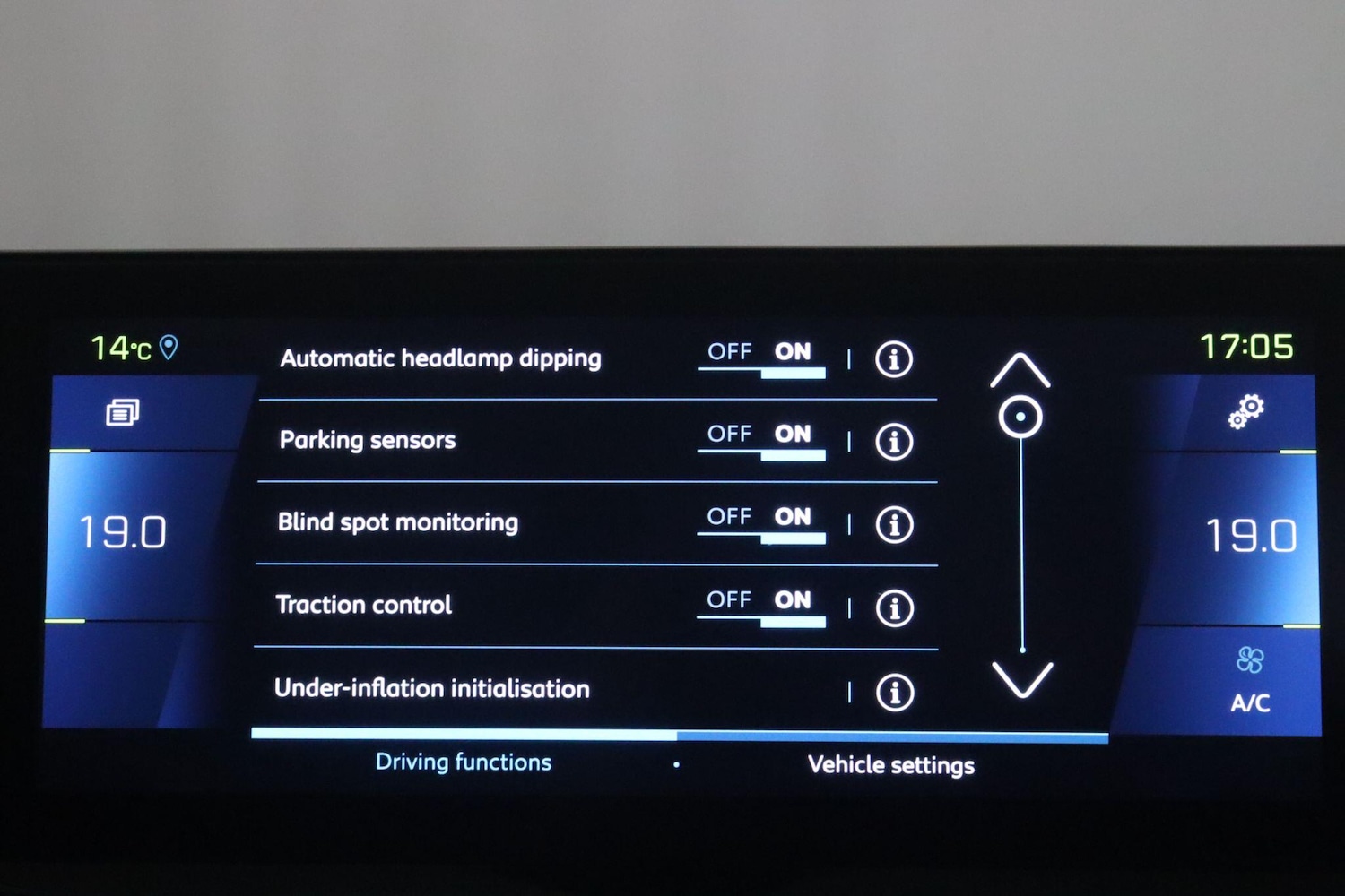 Used Peugeot 3008 2021 for sale - 77440048: Photo 29