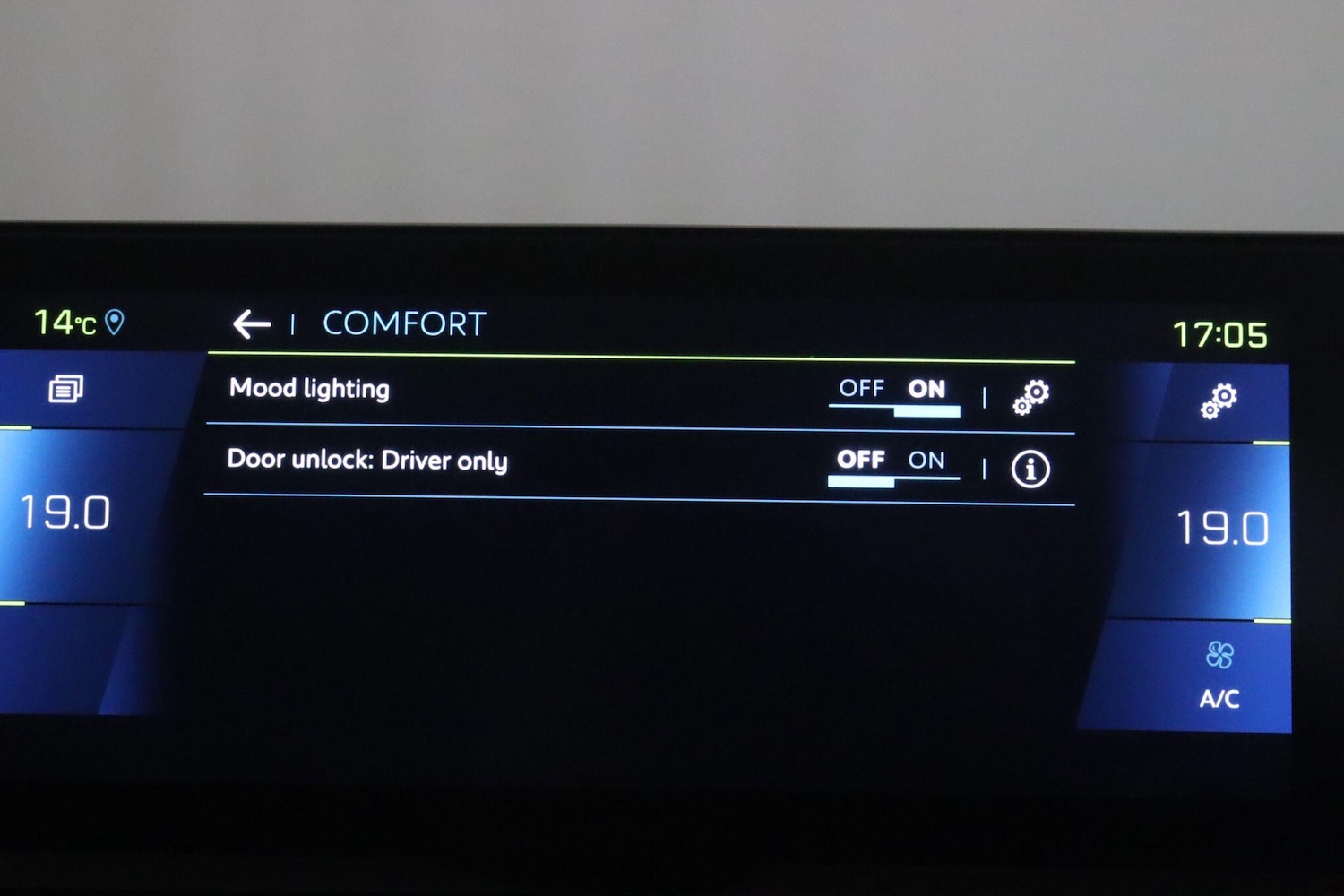 Used Peugeot 3008 2021 for sale - 77440048: Photo 32