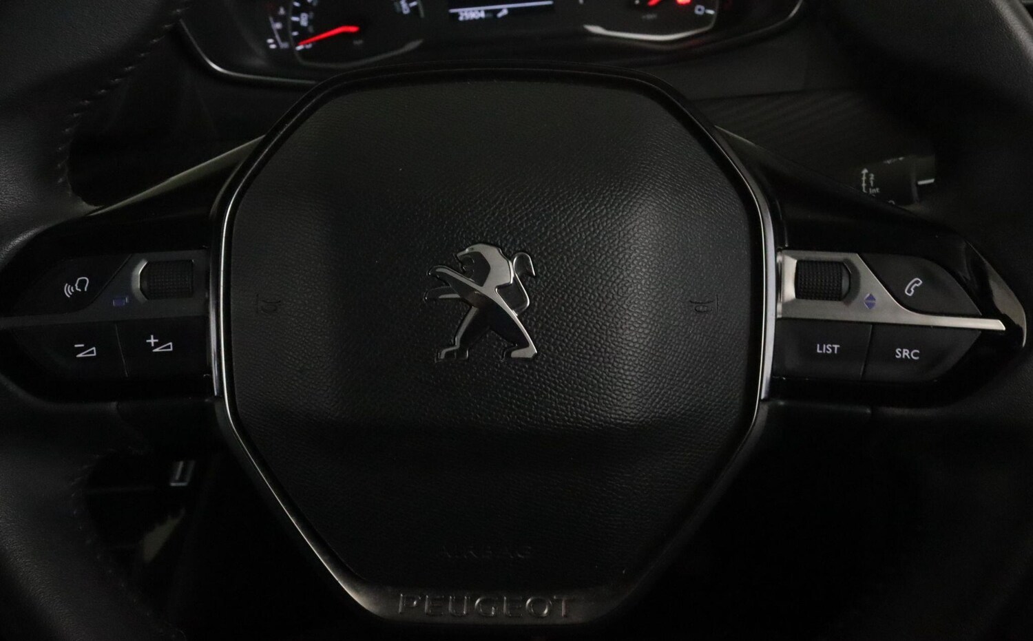 Used Peugeot 208 2023 for sale - 77468304: Photo 14