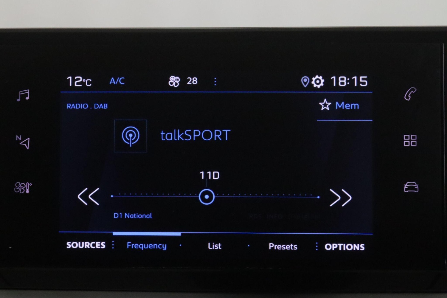 Used Peugeot 208 2023 for sale - 77468304: Photo 17