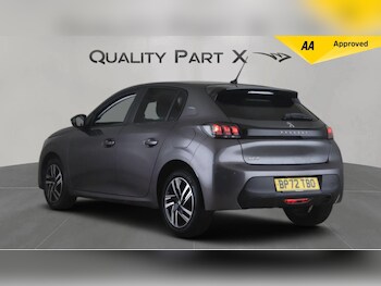 Used Peugeot 208 2023 for sale - 77468304: Photo