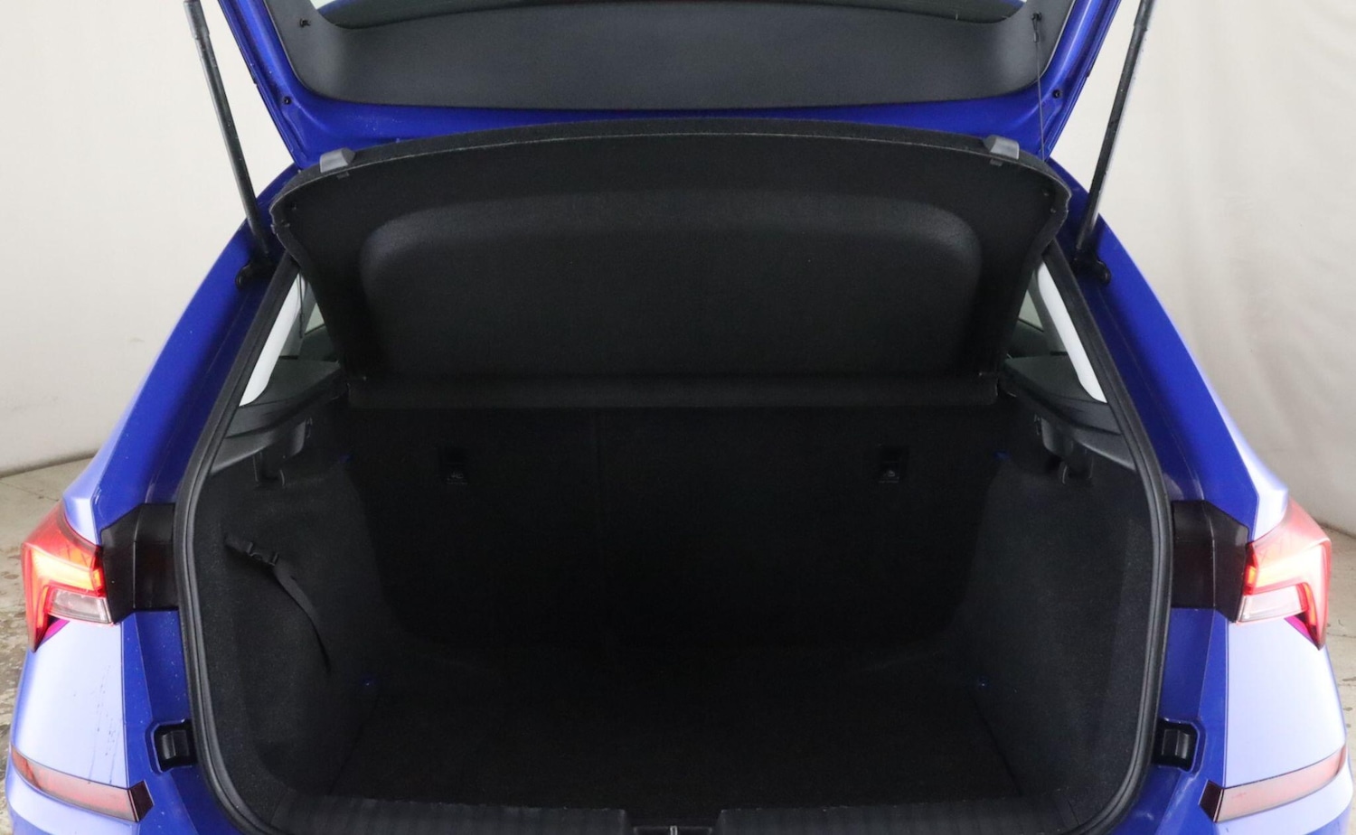 Used Skoda Kamiq 2021 for sale - 76408509: Photo 13