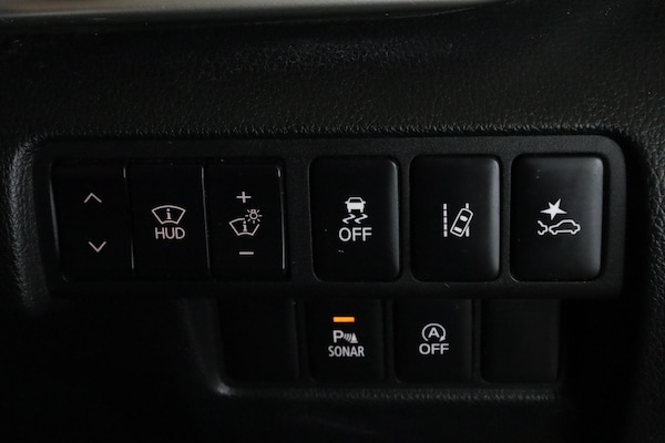 Used Mitsubishi Eclipse Cross 2021 for sale - 75645809: Photo 17