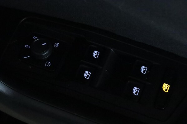 Used Volkswagen T-Roc 2022 for sale - 75577290: Photo 14
