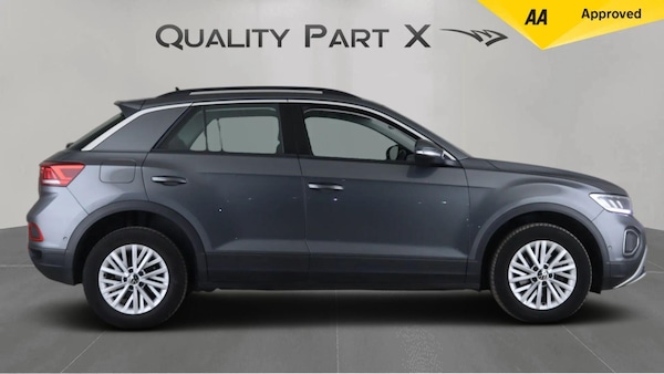 Used Volkswagen T-Roc 2022 for sale - 75577290: Photo 8