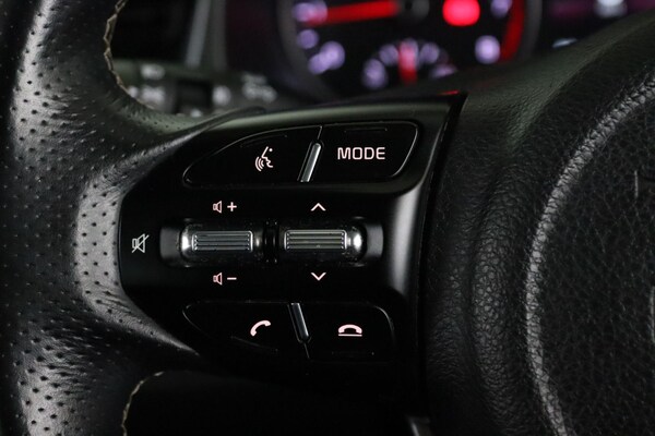 Used Kia Stonic 2022 for sale - 74057145: Photo 16