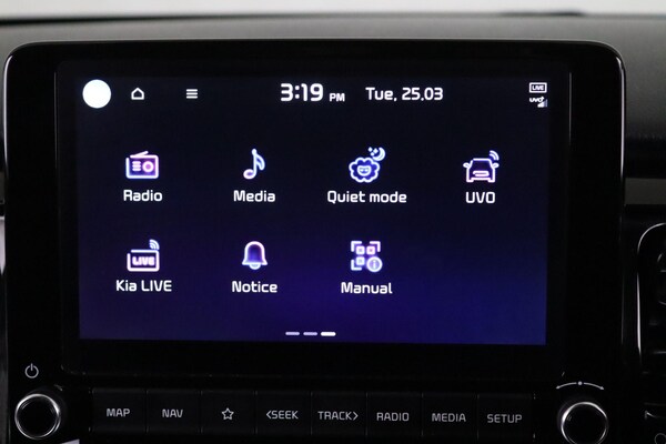 Used Kia Stonic 2022 for sale - 74057145: Photo 23