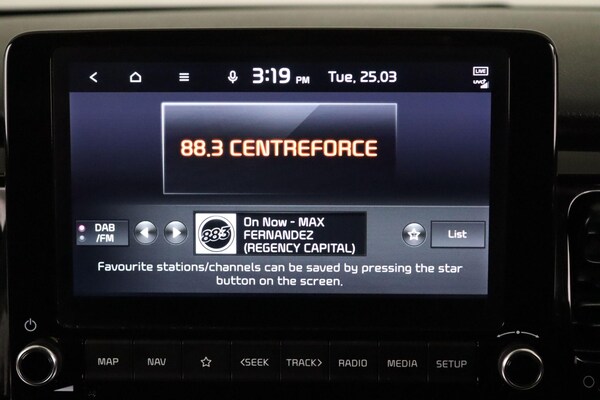Used Kia Stonic 2022 for sale - 74057145: Photo 26