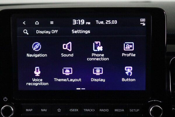 Used Kia Stonic 2022 for sale - 74057145: Photo 28