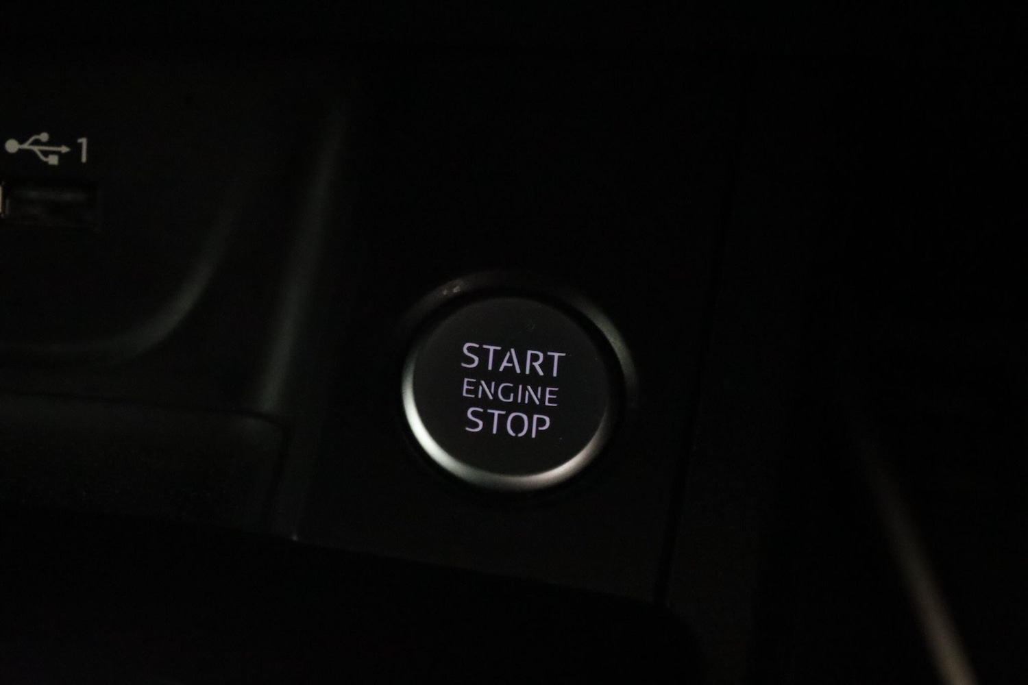 Used Audi A4 2020 for sale - 77108820: Photo 24