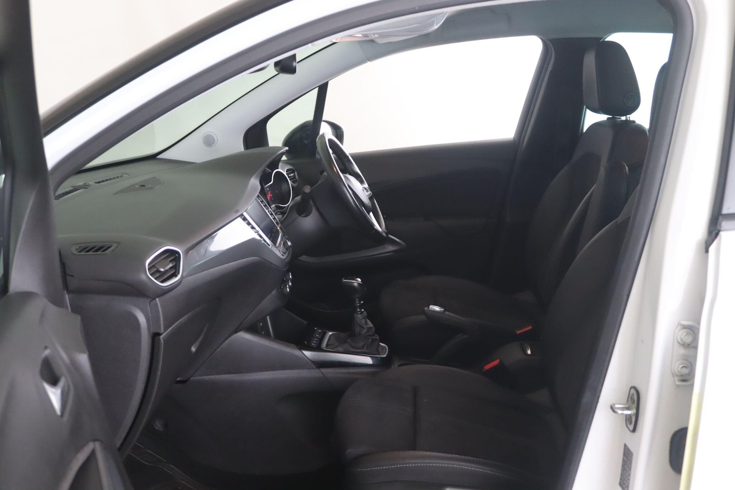 Used Vauxhall Crossland 2022 for sale - 76398303: Photo 11