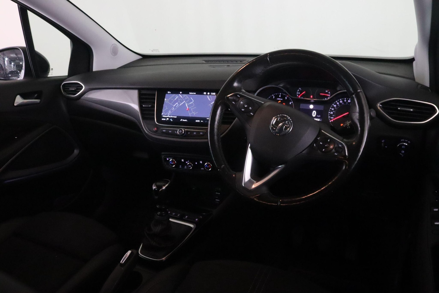 Used Vauxhall Crossland 2022 for sale - 76398303: Photo 15