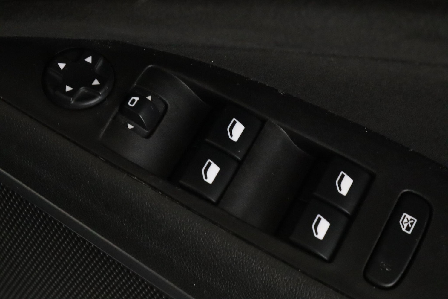 Used Vauxhall Crossland 2022 for sale - 76398303: Photo 17