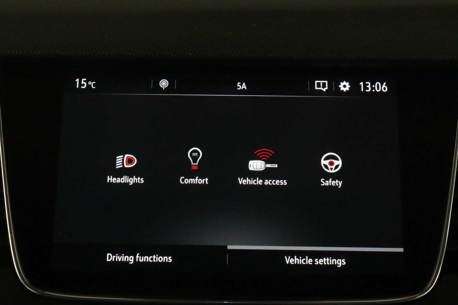 Used Vauxhall Crossland 2022 for sale - 76398303: Photo 29