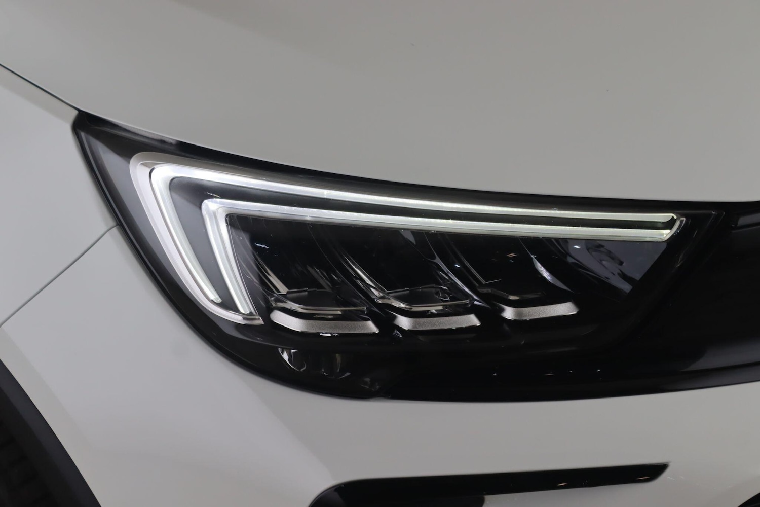 Used Vauxhall Crossland 2022 for sale - 76398303: Photo 9