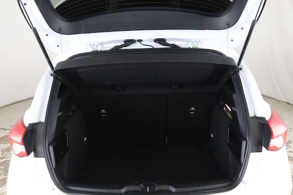 Used Ford Focus 2021 for sale - 76032254: Photo 12