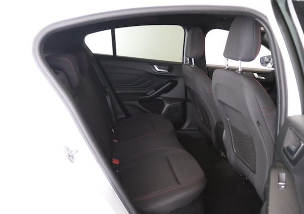 Used Ford Focus 2021 for sale - 76032254: Photo 13
