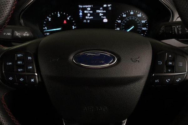 Used Ford Focus 2021 for sale - 76032254: Photo 17