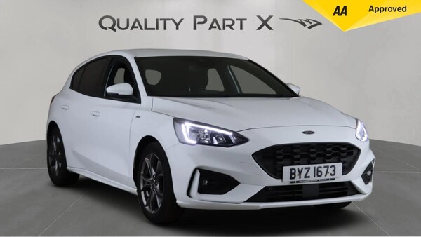 Used Ford Focus 2021 for sale - 76032254: Photo 1