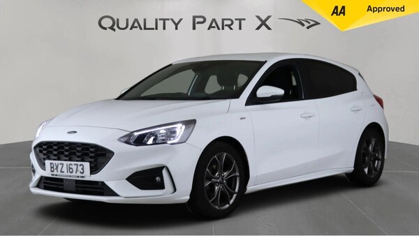 Used Ford Focus 2021 for sale - 76032254: Photo 2