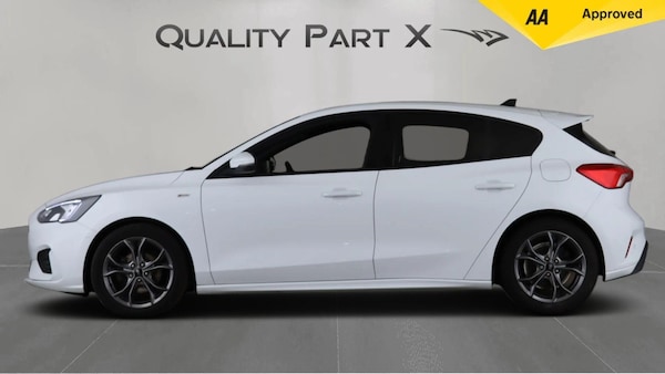Used Ford Focus 2021 for sale - 76032254: Photo 3