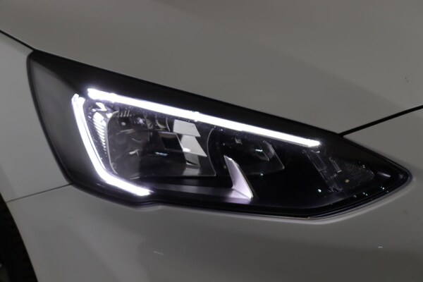 Used Ford Focus 2021 for sale - 76032254: Photo 8
