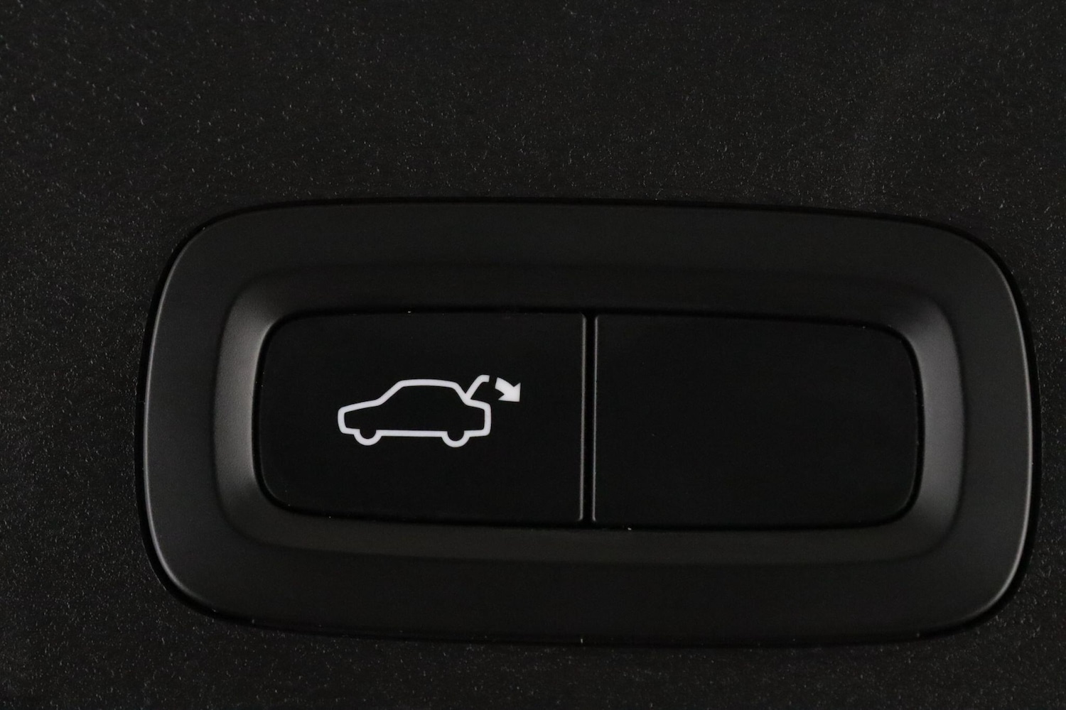 Used Volvo XC40 2022 for sale - 76032001: Photo 14