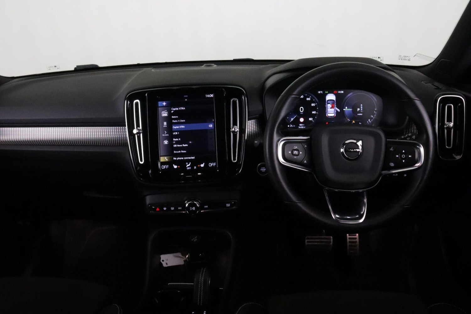 Used Volvo XC40 2022 for sale - 76032001: Photo 16