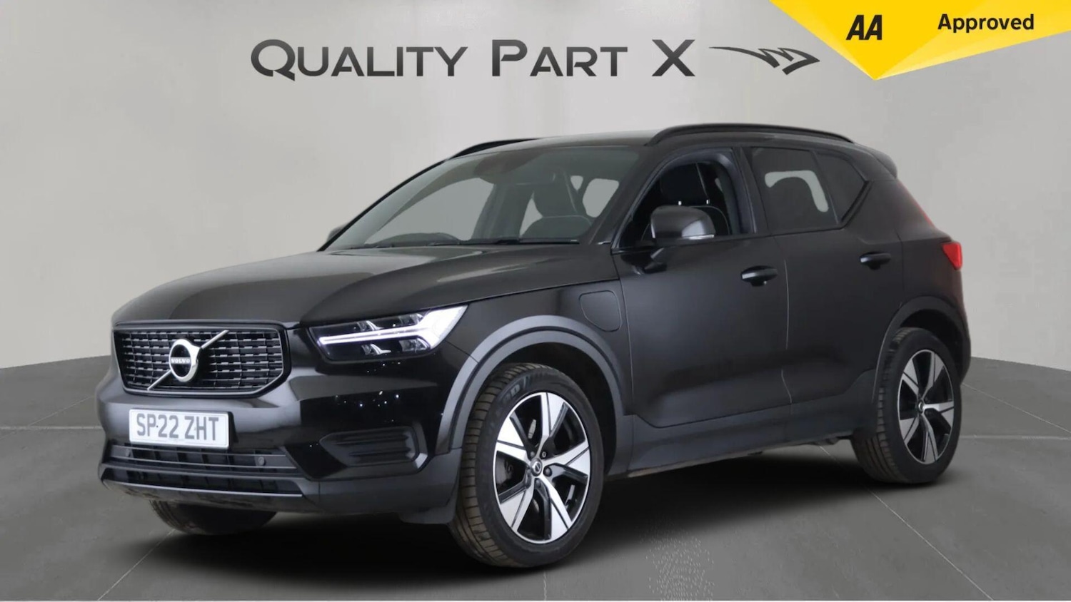 Used Volvo XC40 2022 for sale - 76032001: Photo 3