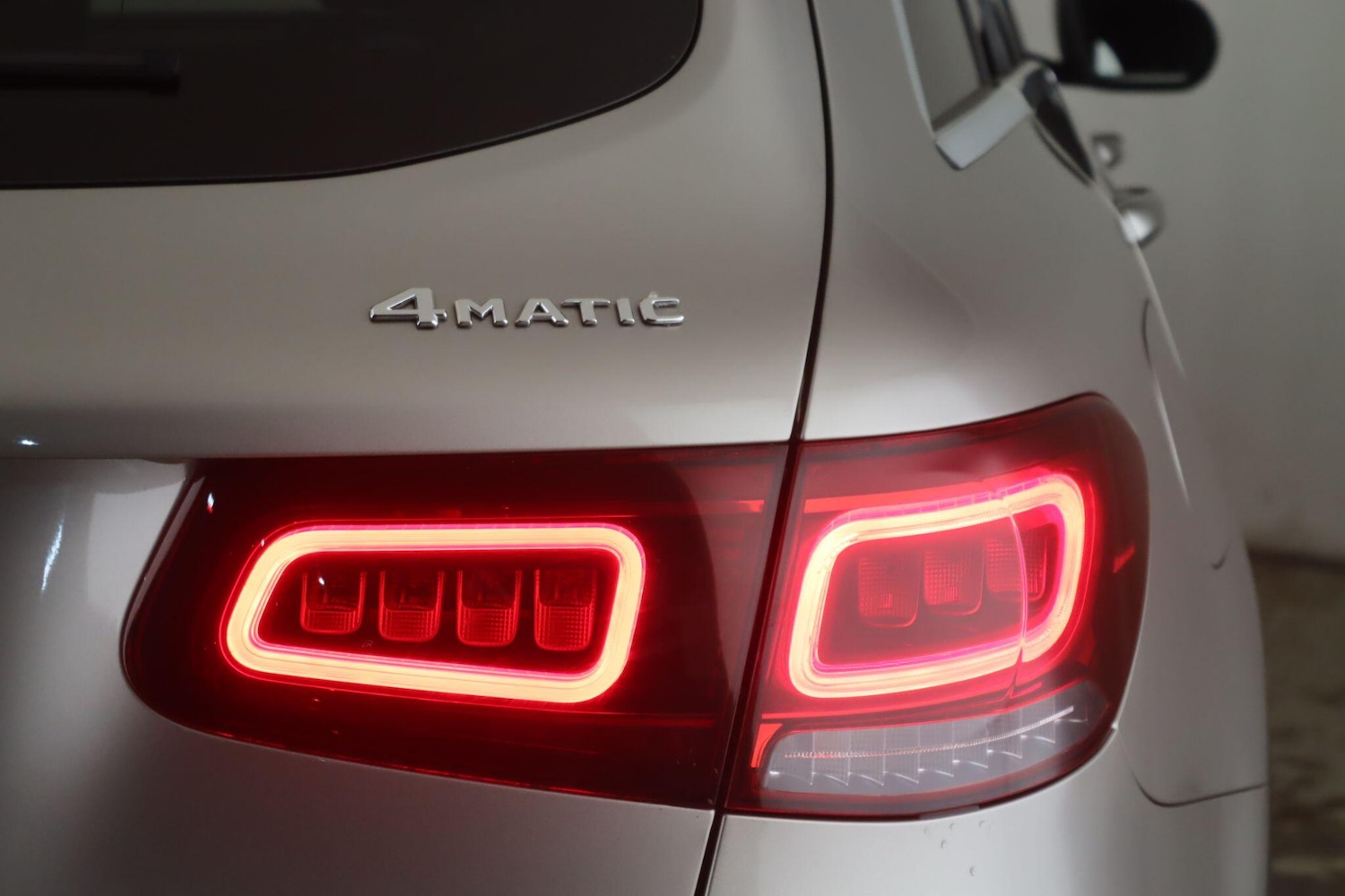 Used Mercedes-Benz GLC 2021 for sale - 76832356: Photo 11