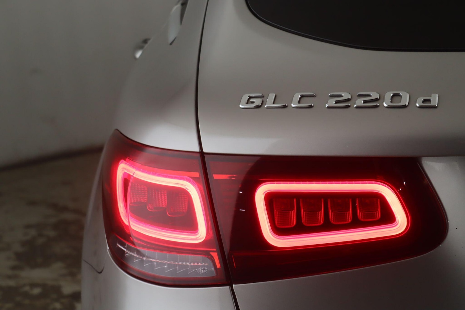 Used Mercedes-Benz GLC 2021 for sale - 76832356: Photo 12