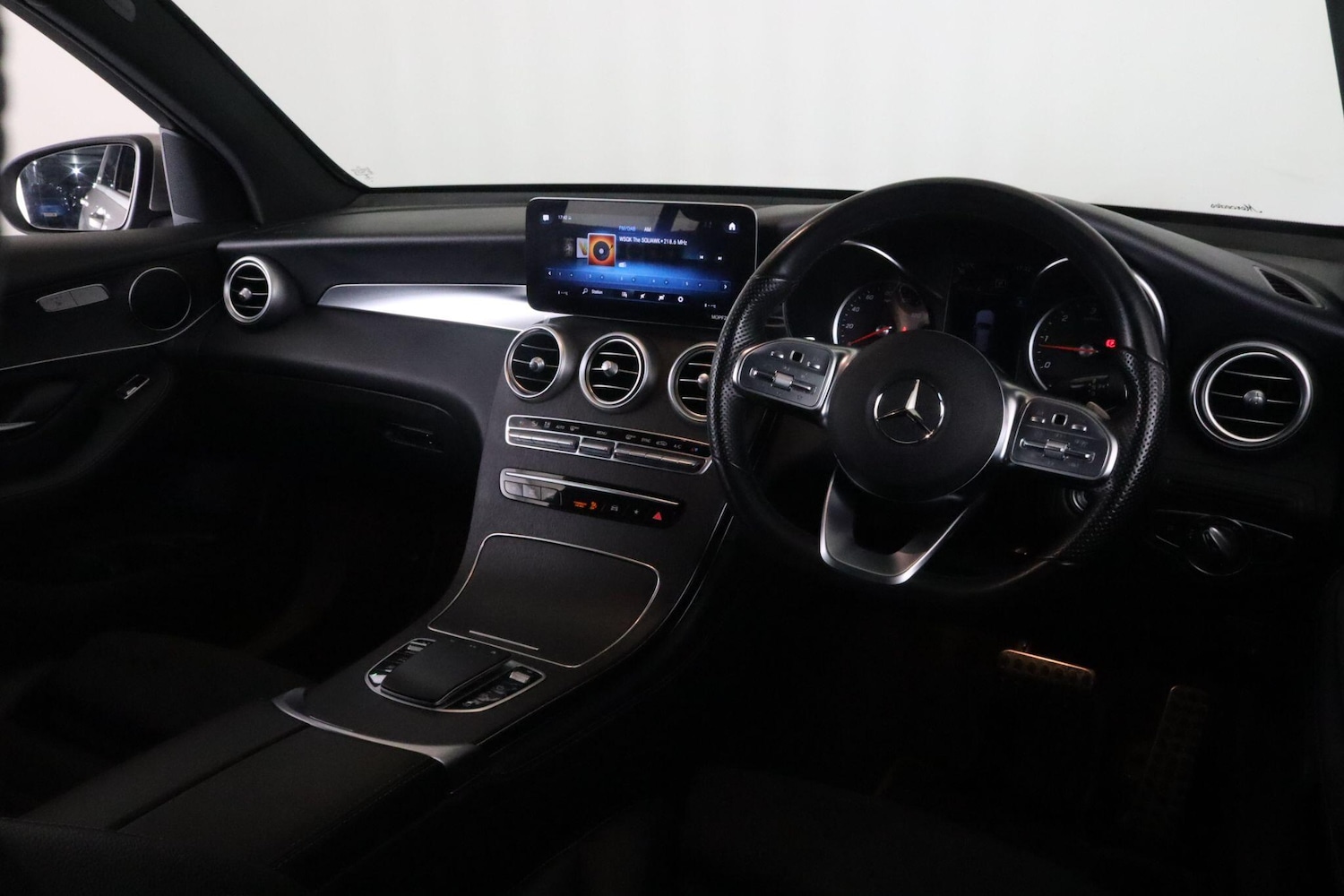 Used Mercedes-Benz GLC 2021 for sale - 76832356: Photo 17