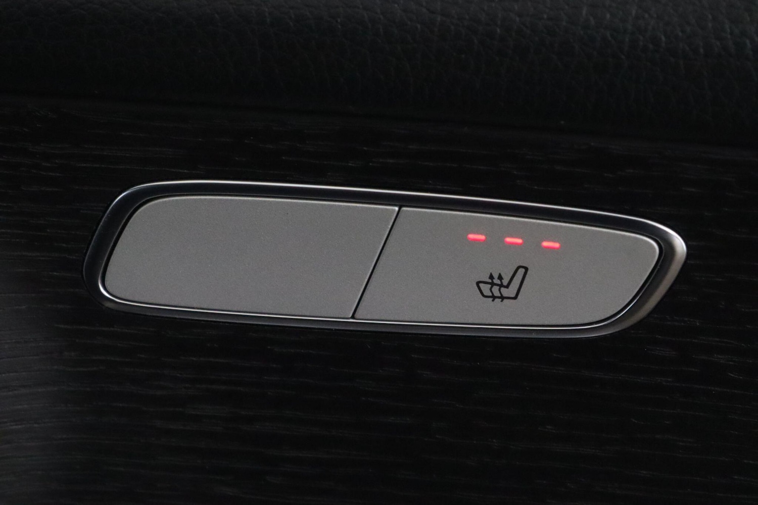 Used Mercedes-Benz GLC 2021 for sale - 76832356: Photo 20